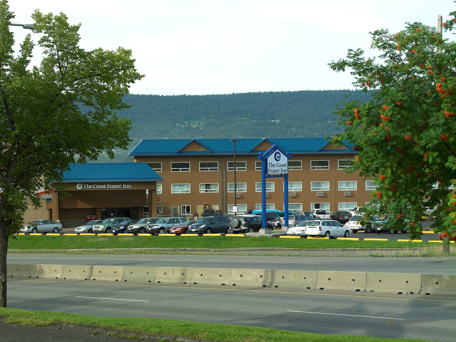 Hotel Coast Fraser Inn