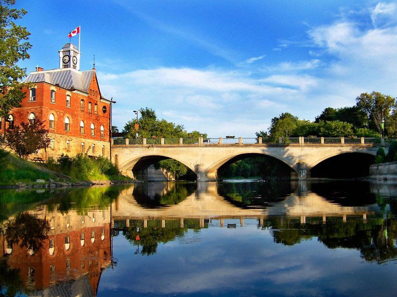 Hotel Holiday Inn Express Pembroke