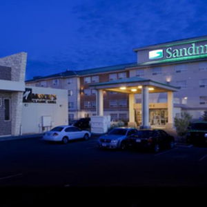 Hotel Sandman Hotel & Suites Regina cazare Regina