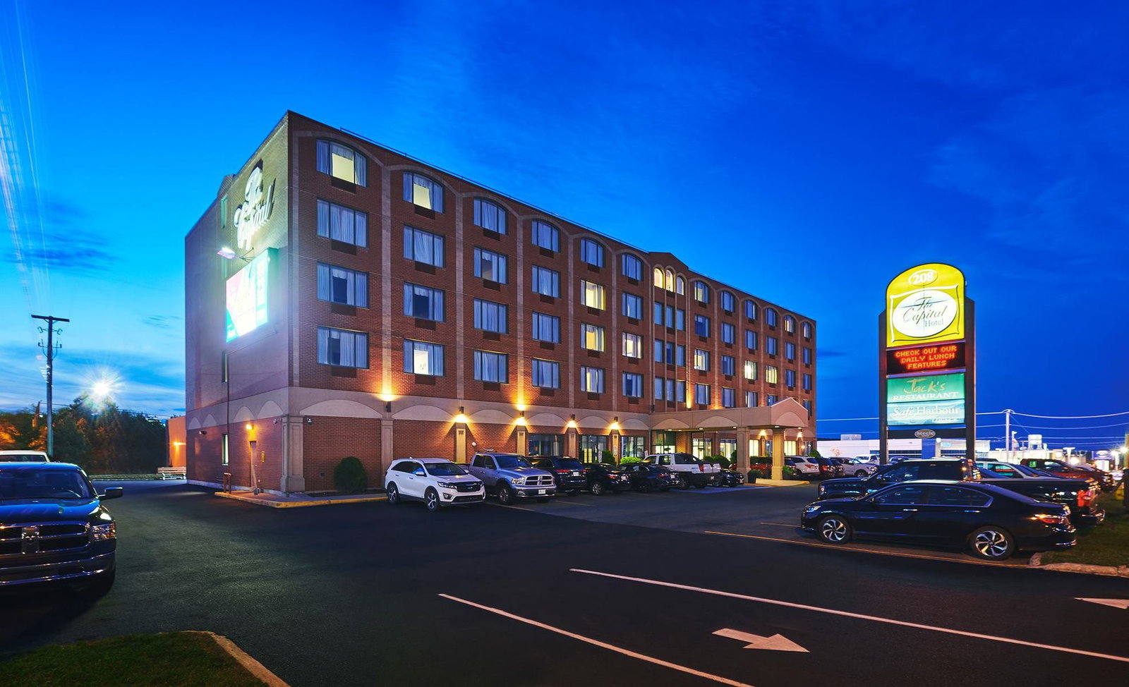 Hotel The Capital Hotel