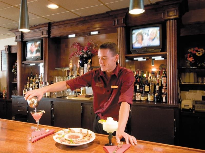 Hotel Sternwheeler Hotel & Conference Centre