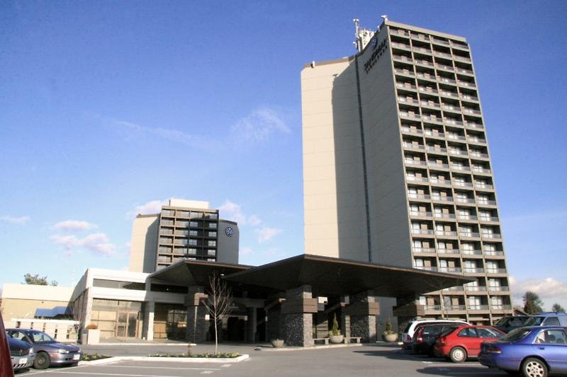 Hotel Sandman Signature Vancouver Airport Hotel & Resort