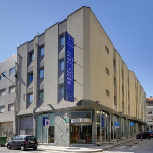 Hotel Tryp By Wyndham Porto Centro Hotel cazare Porto