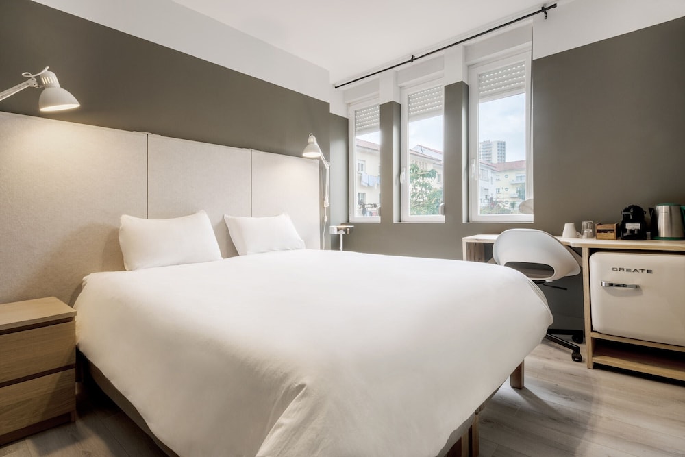 Hotel Rainbow Suites By Olala Homes