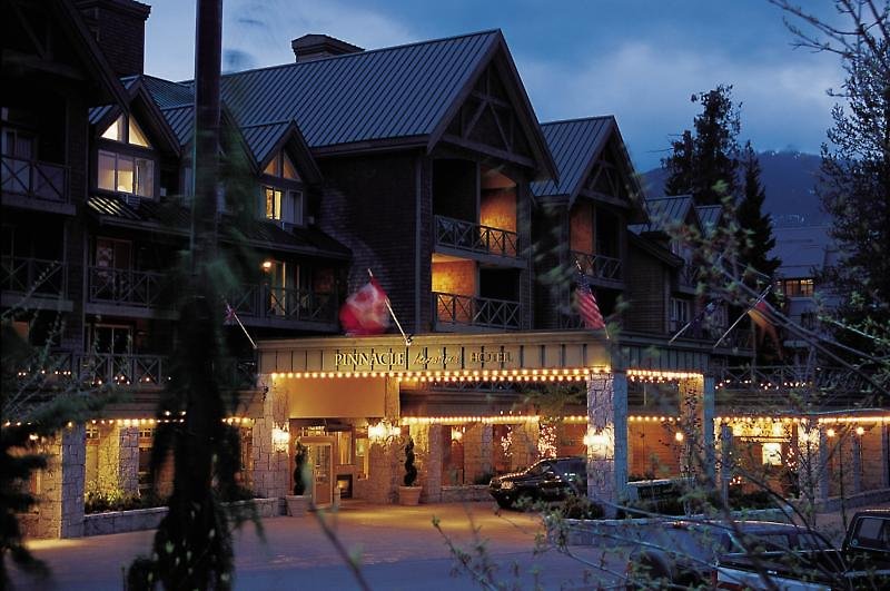 Hotel Pinnacle Hotel Whistler Village