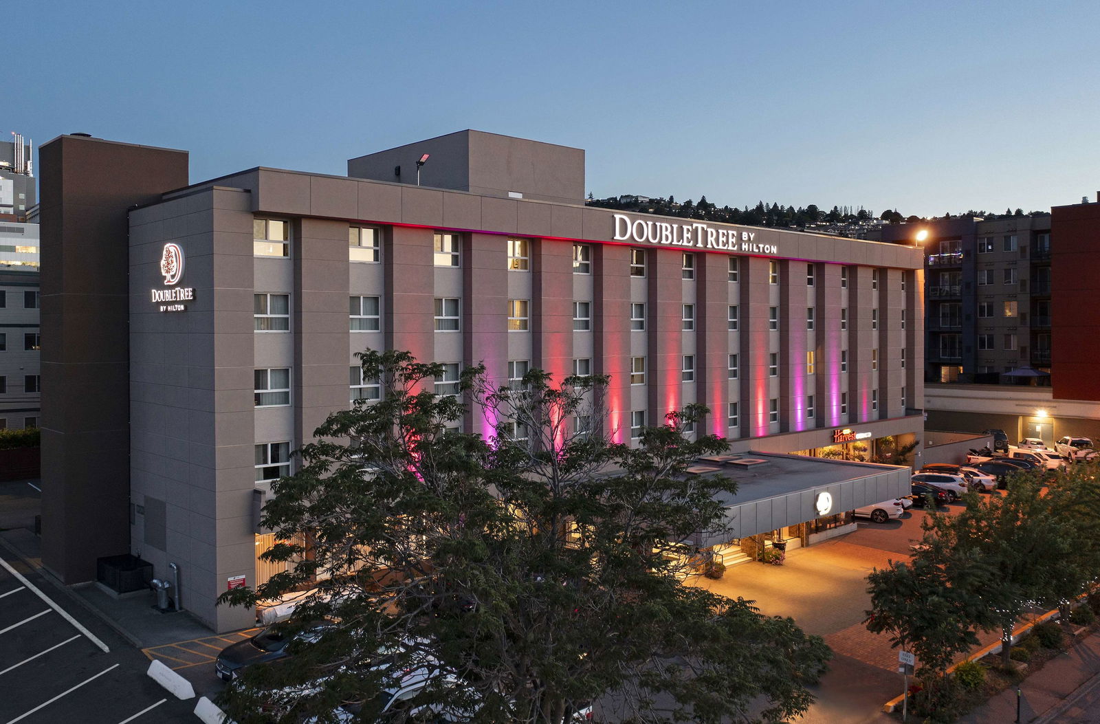 Hotel Doubletree By Hilton Kamloops
