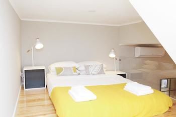 Hotel Flores Guest House