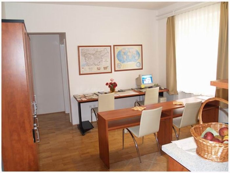 Hotel Penzion Pod Lipo