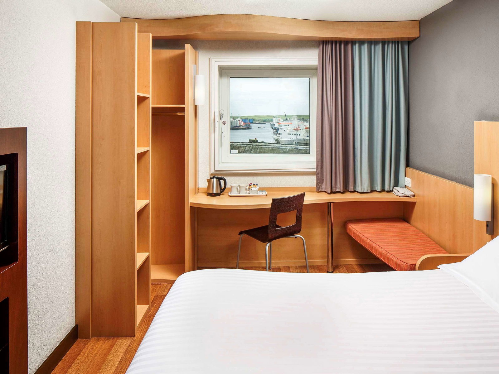 Ibis Aberdeen Centre - Quayside Hotel
