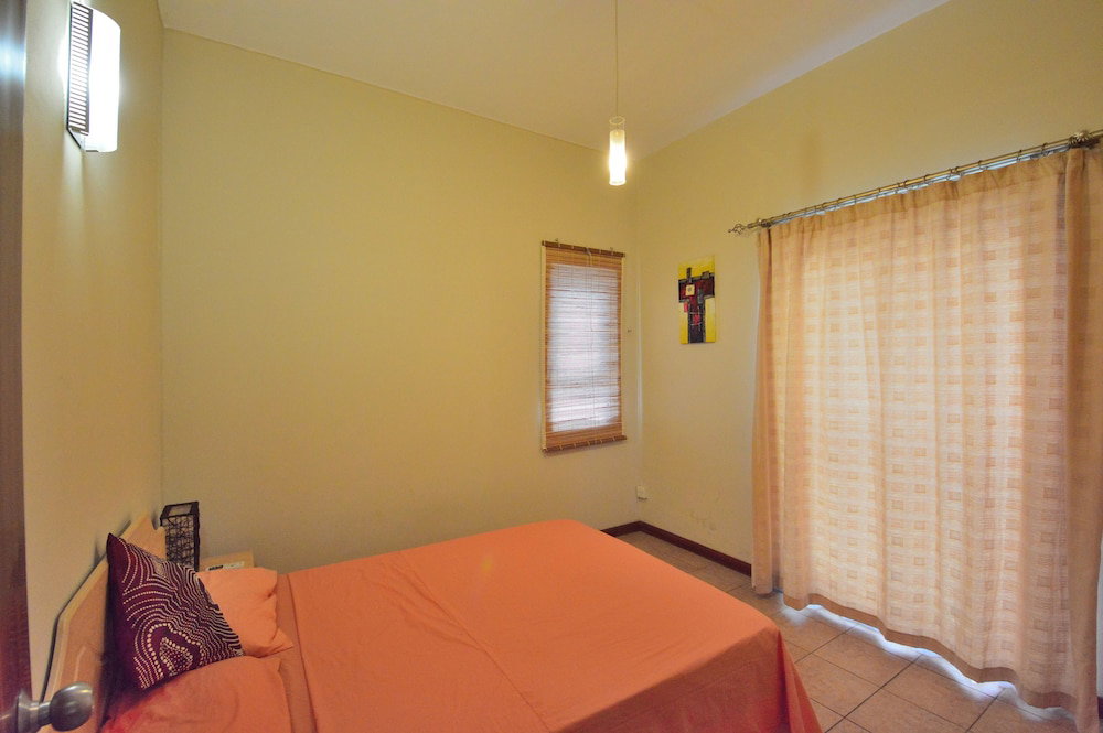 Paradya Beach Apartments