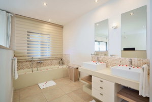 Hotel Bon Azur Beachfront Suites And Penthouses By Lov cazare Pointe aux Piments
