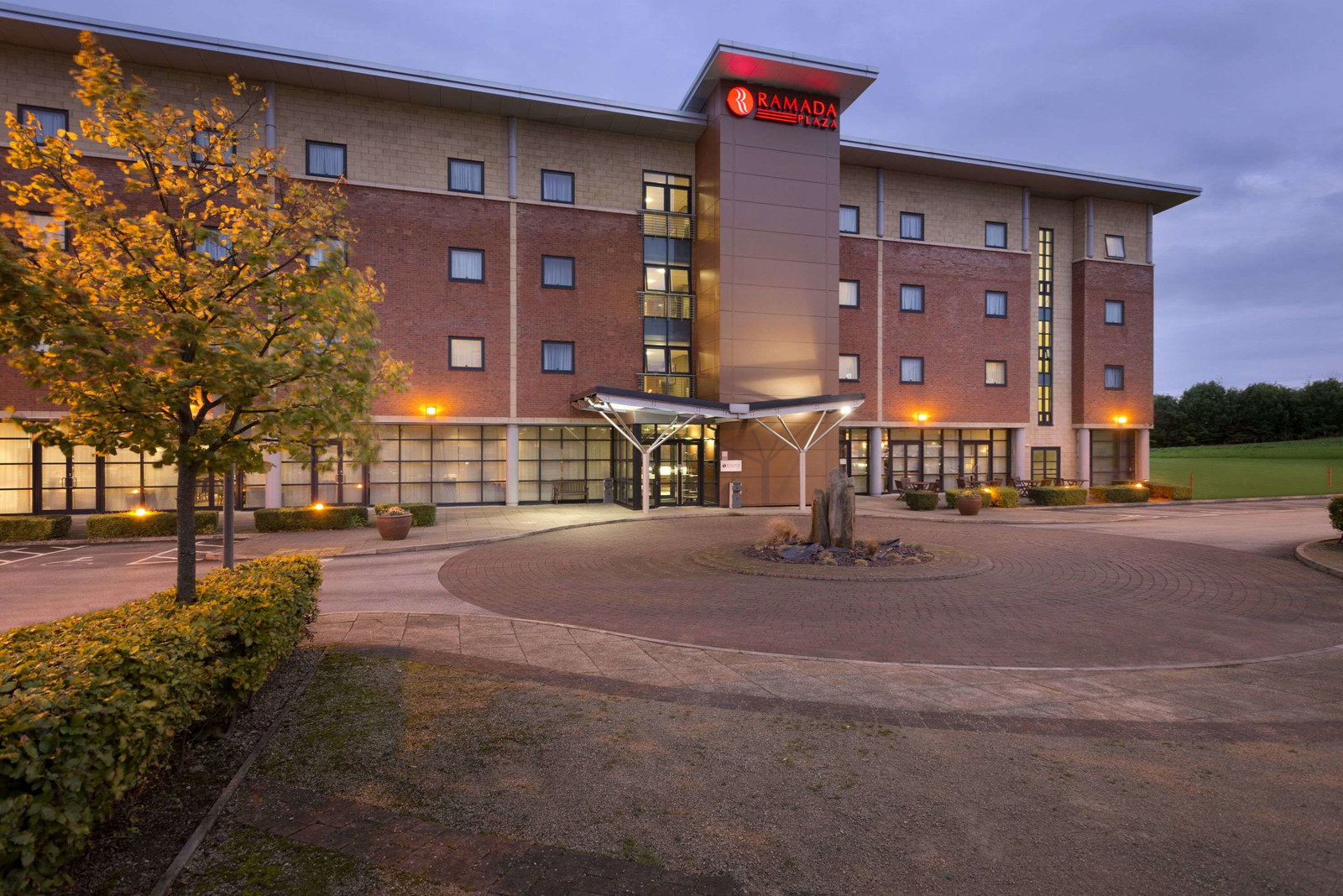 Hotel Ramada Plaza By Wyndham Wrexham
