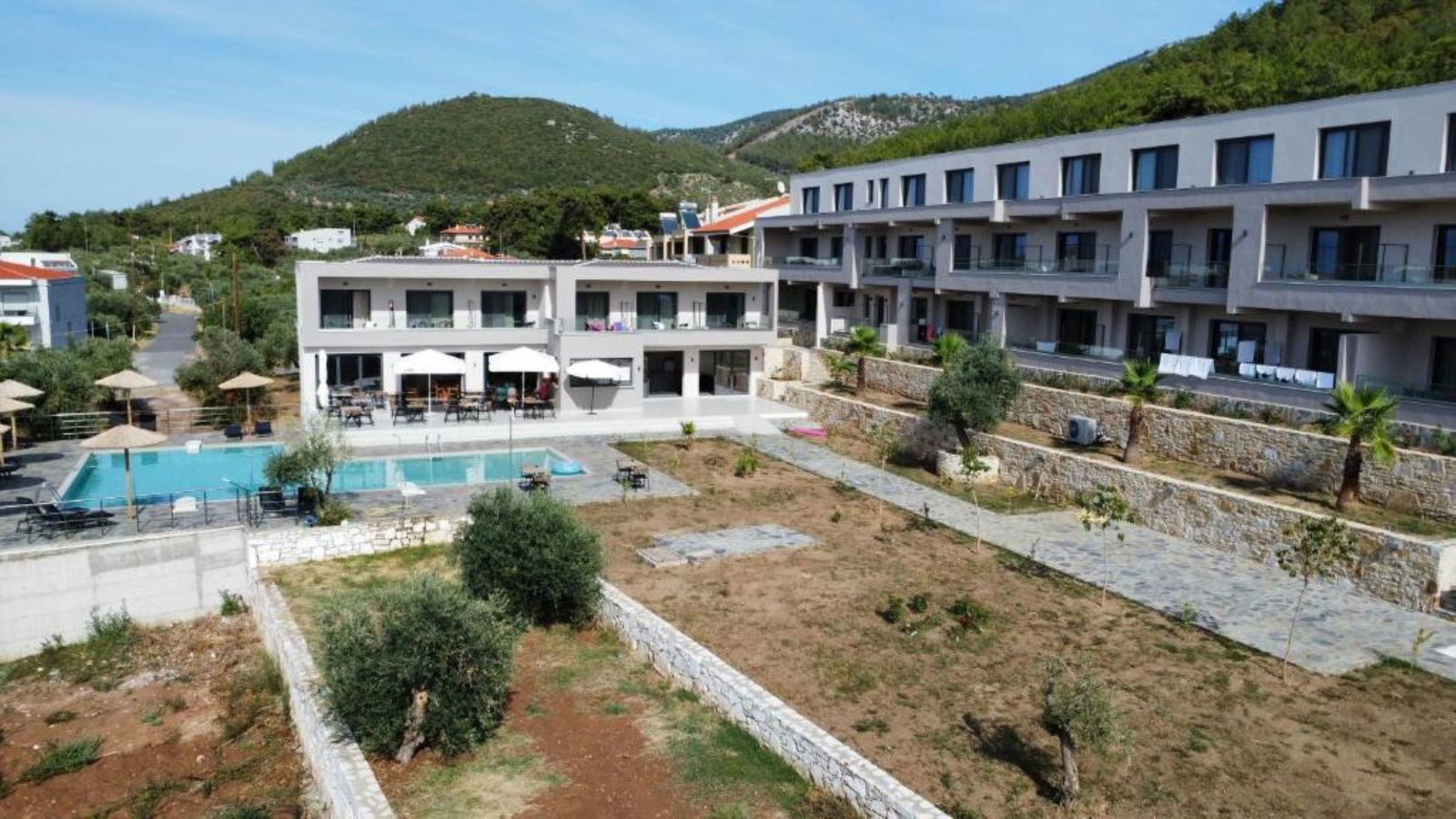 Rachoni Amazing Hotel