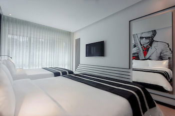 Hotel Hf Fénix Music