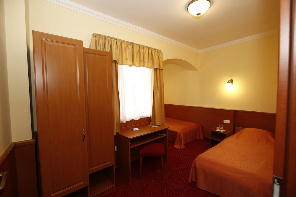 Hotel Korona Eger