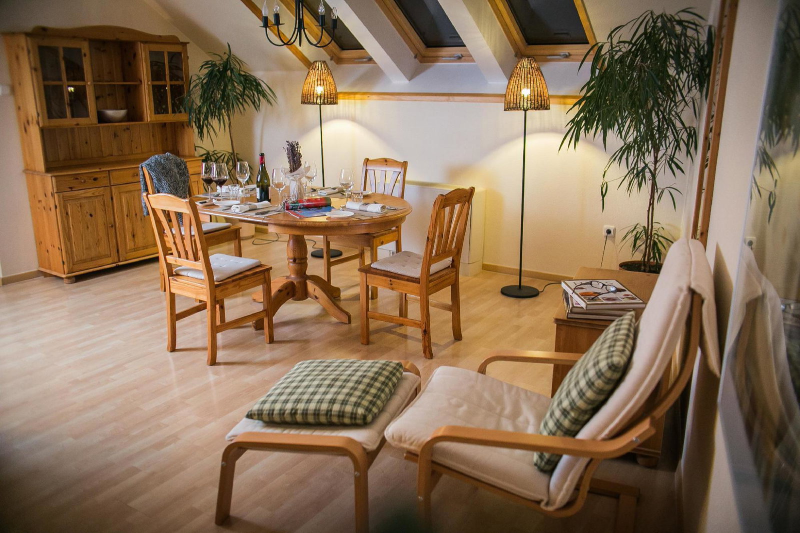 Imola Udvarhaz Dessert Hotel