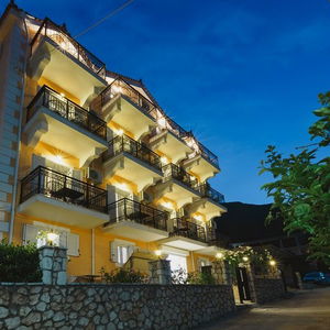 Hotel Stellatos House cazare Poros