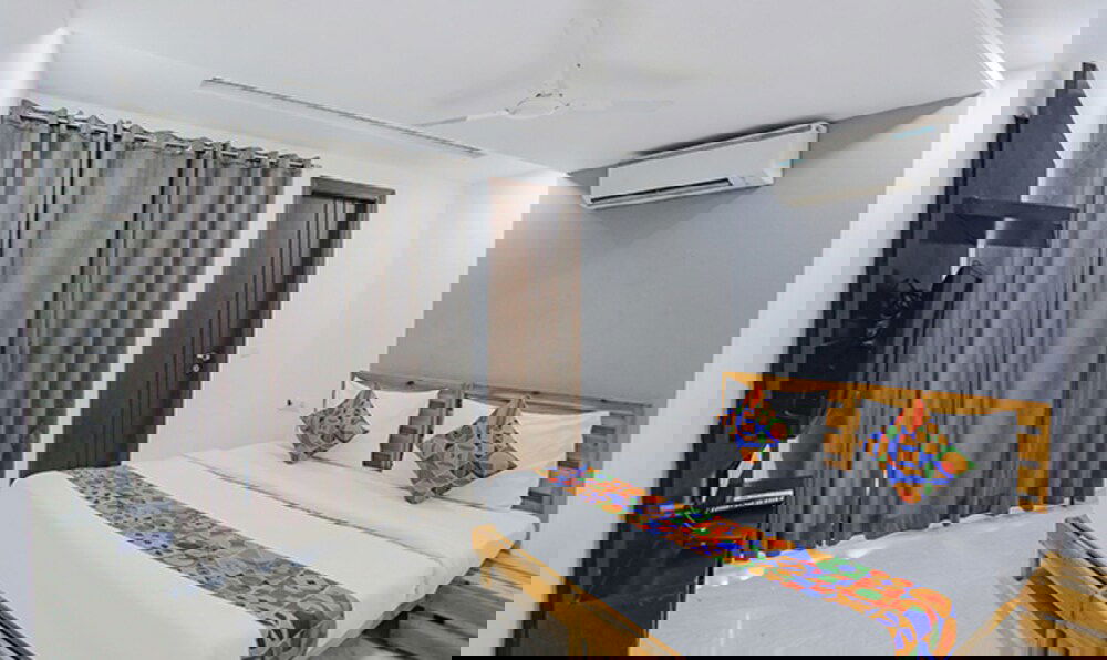 Hotel Fabexpress Dream Living