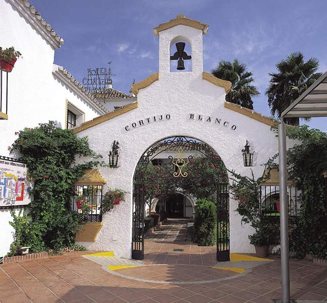 Hotel Globales Cortijo Blanco