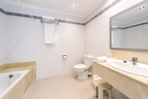 Hotel Globales CalaN Blanes cazare Menorca