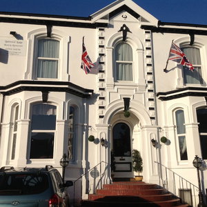 Hotel Balmoral Lodge cazare Southport