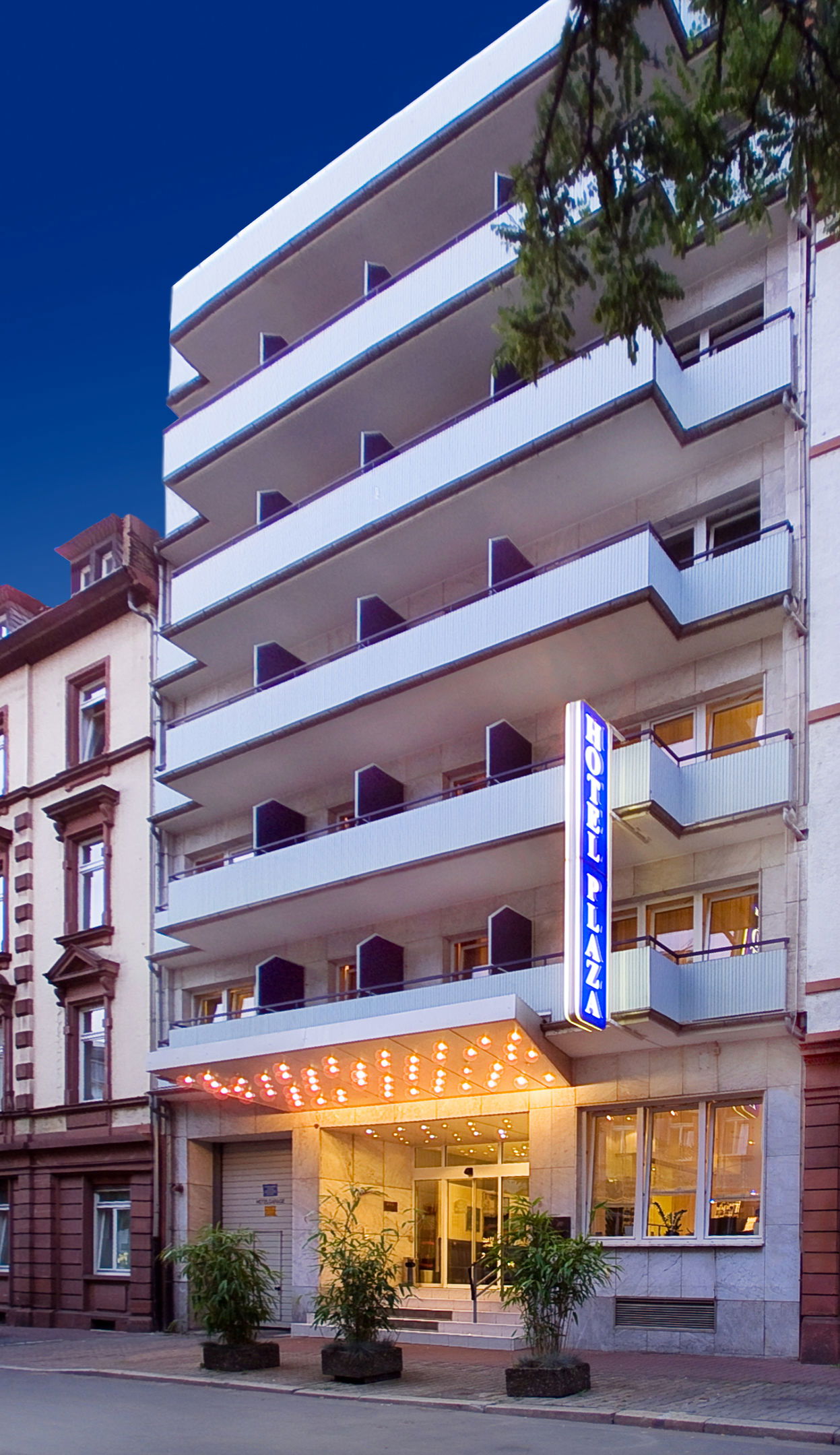 Hotel Favored Hotel Plaza Frankfurt