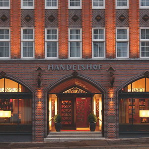 Hotel H+ Hotel Lübeck cazare Luebeck