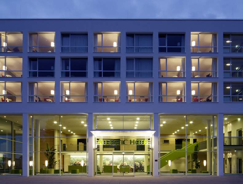 Hotel Atlantic An Der Galopprennbahn