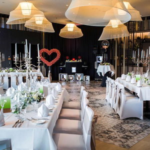 Hotel Radisson Blu cazare Mannheim