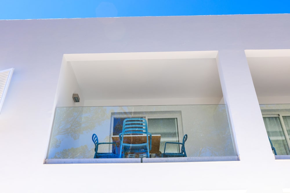 Hotel Pinos Playa Suites