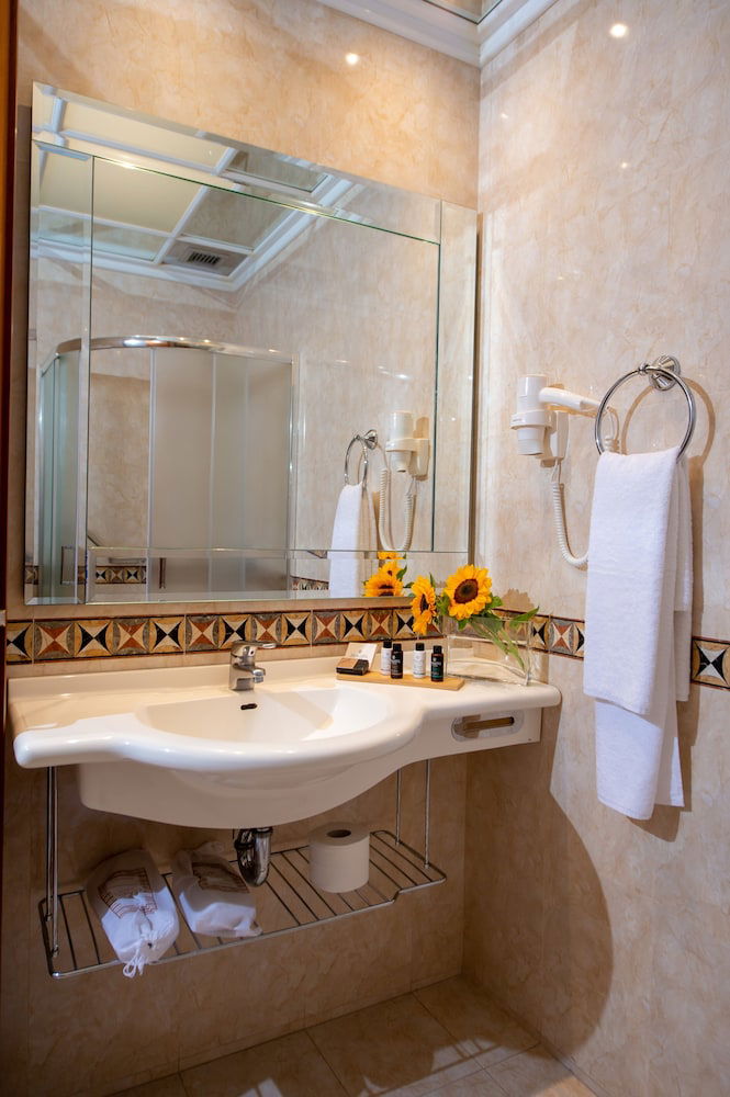 Hotel My Way Hotel And Events