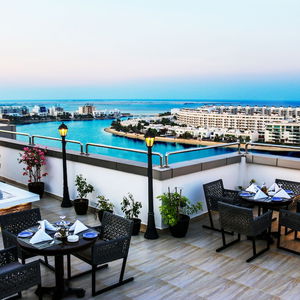 Hotel Ramada Hotel & Suites By Wyndham Amwaj Islands Manama cazare Manama