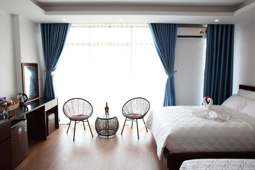 Camellia Hotel