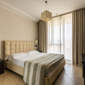 Hotel Aparthotel Anghel ) cazare Siena