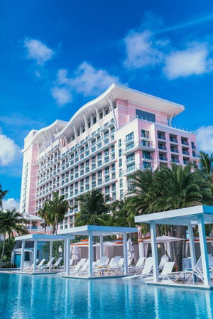 Hotel Sls Baha Mar cazare Nassau
