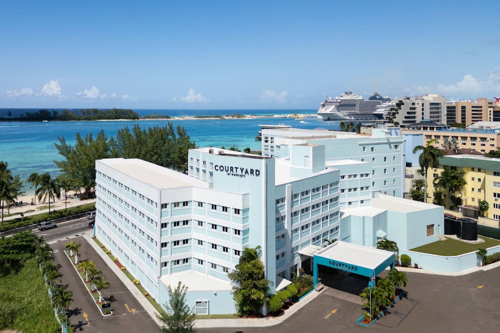 Hotel Courtyard By Marriott Nassau Downtown/Junkanoo Beach