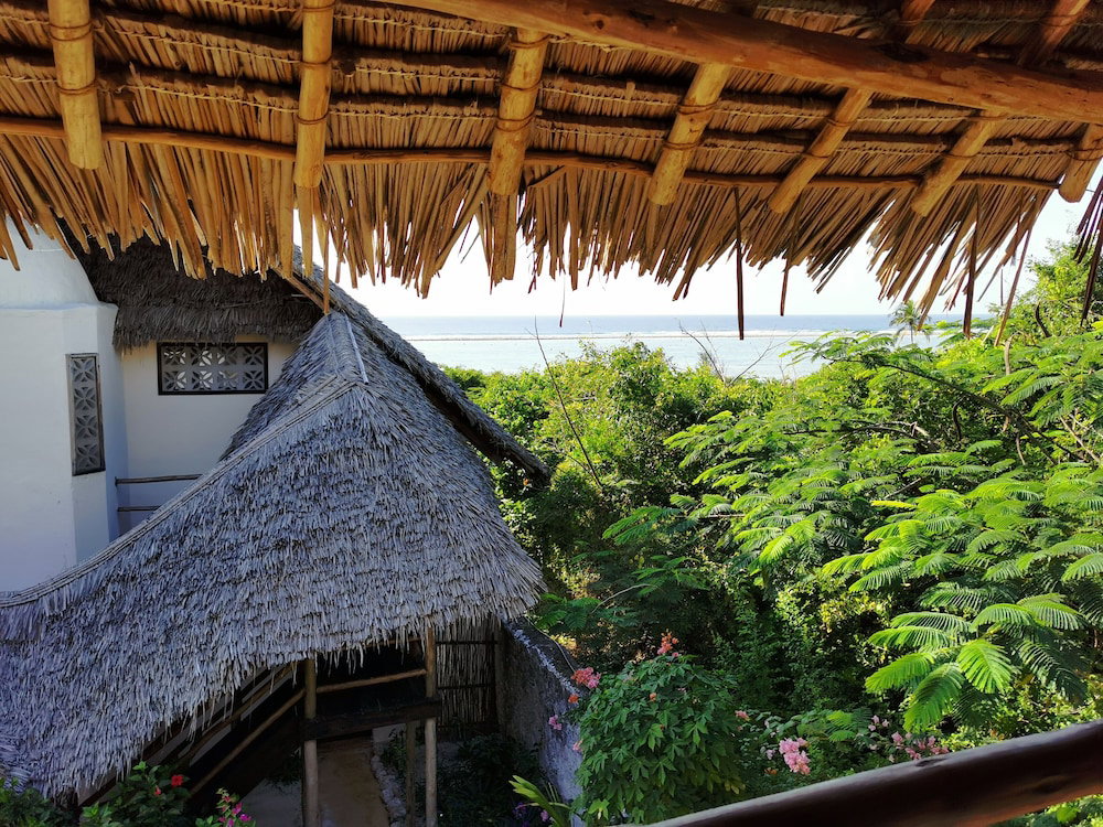 Sunshine Bay Hotel Zanzibar