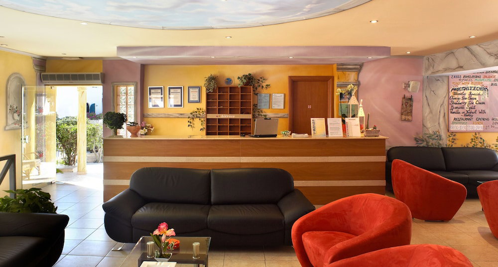 Hotel Marietta Hotel & Apartments