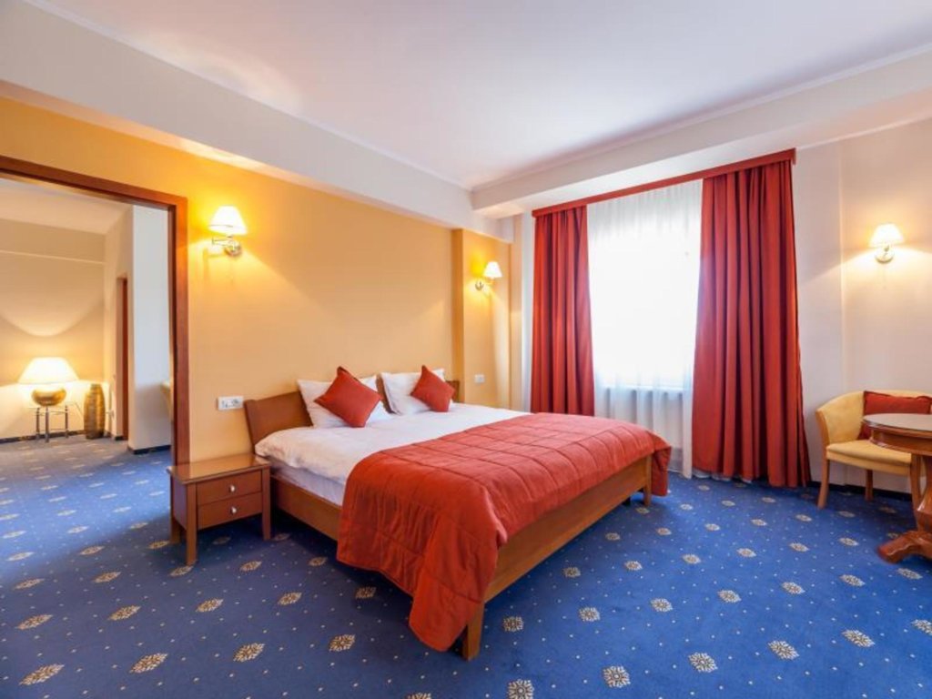 Best Western Plus Expocenter Hotel