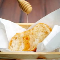 Hotel The Logbook Room And Cafe cazare Chon Buri