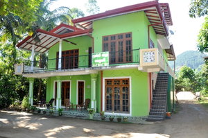 Hotel Alp Guest cazare Ella Town