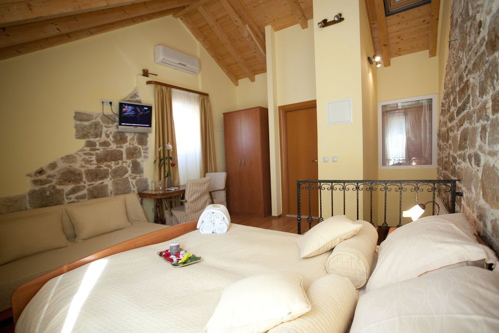 Hotel Authentic