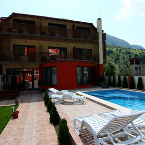 Hotel Pensiunea JOJO cazare Baile Herculane