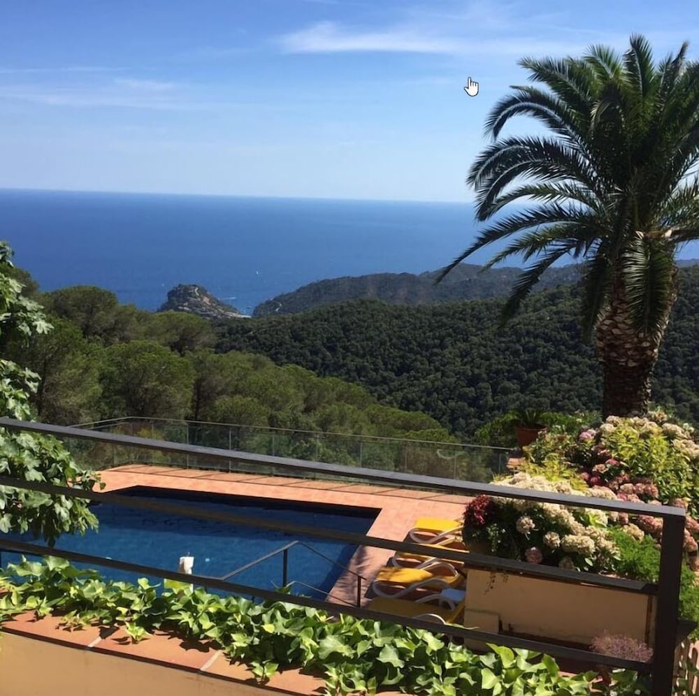 dal travel La Roqueta B&B