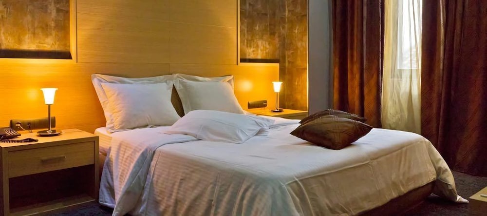 Aion Luxury Hotel