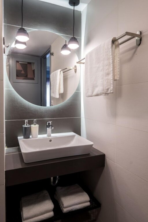 Apt27