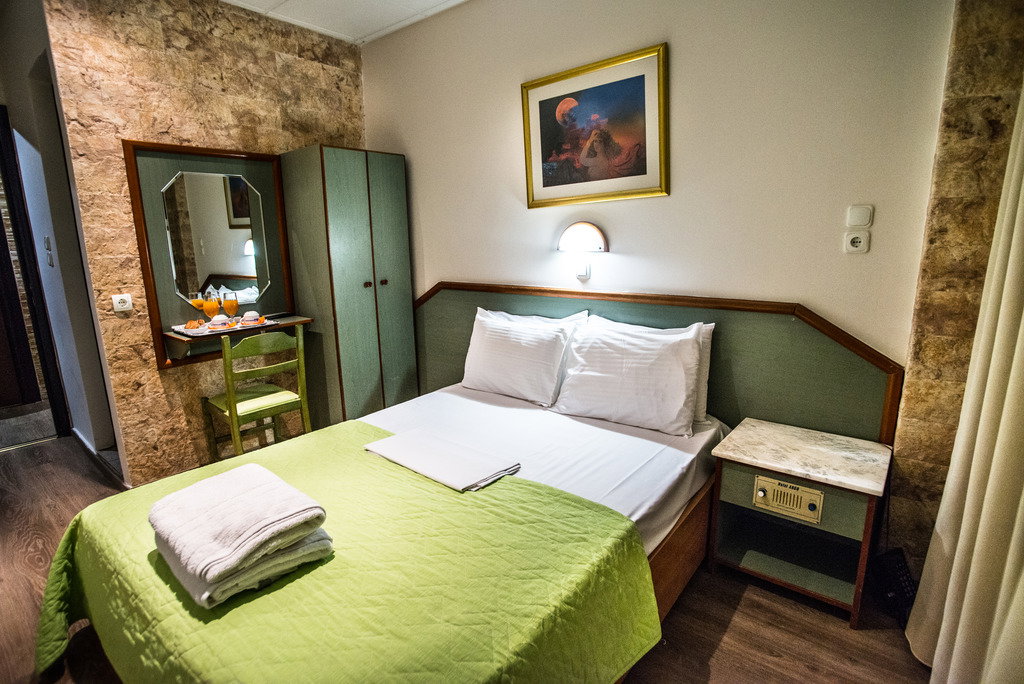 Argo Hotel