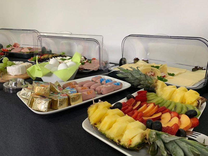 Hotel Checkinn Hotel