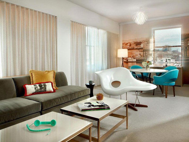 Hotel 21C Museum Hotel Cincinnati