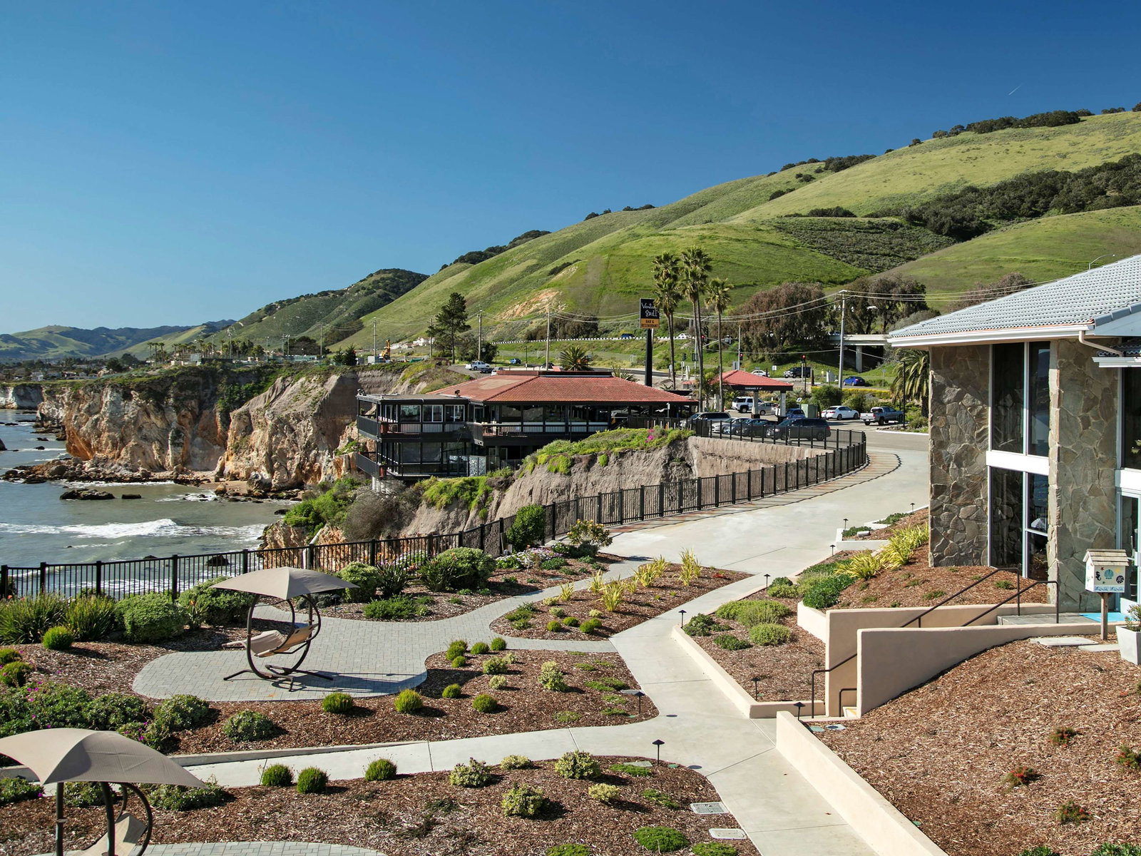 Shore Cliff Hotel